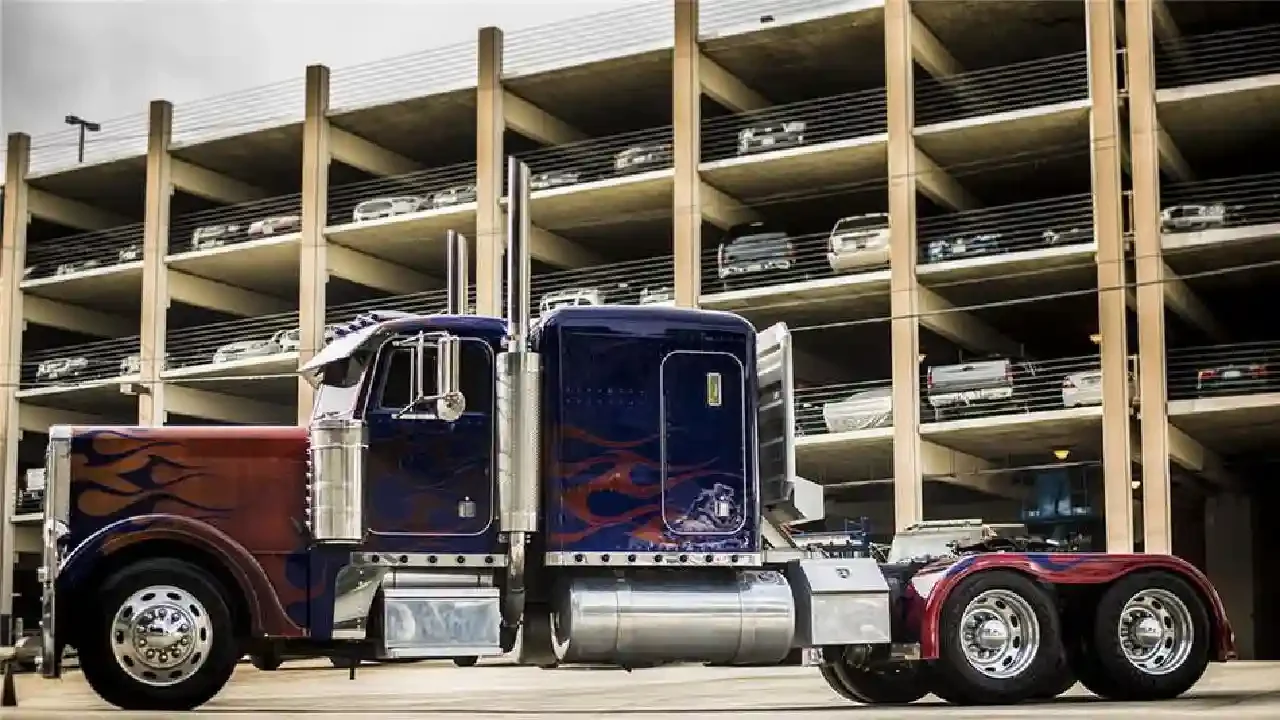 Peterbilt 379 Optimus Prime