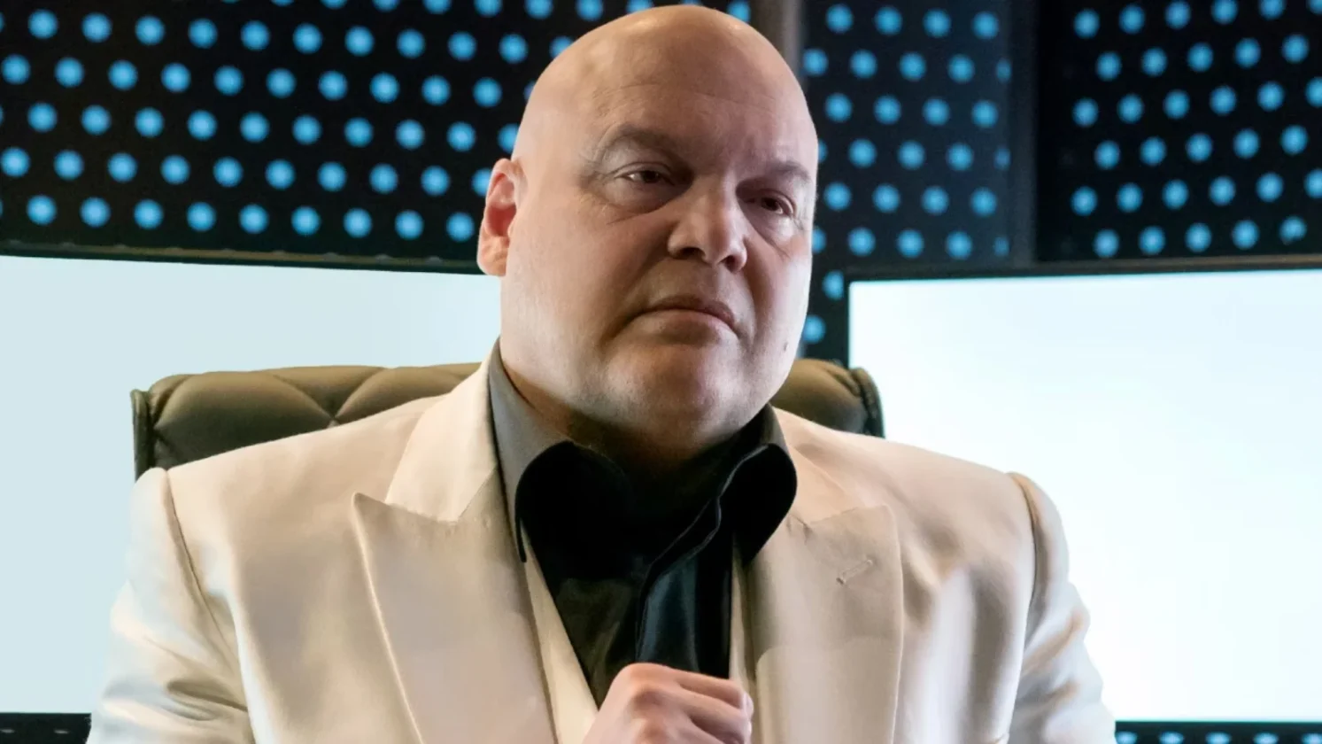 Cómo sobrevivió Kingpin en Hawkeye