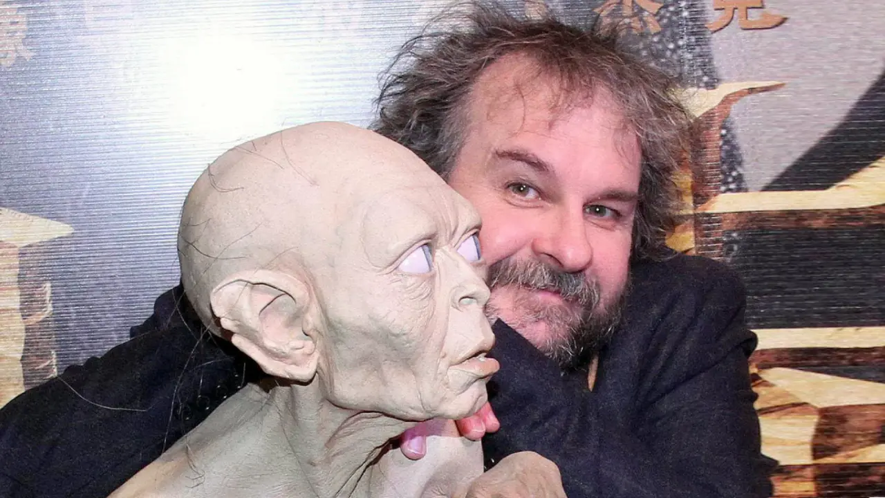 La historia de Gollum es una de las más conmovedoras para nosotros en términos de un personaje en el que no pudimos profundizar tanto como queríamos antes, lo que suena extraño cuando se dice eso, dado lo familiar que es para todos. La vida de Gollum tiene lugar en un período tan interesante de la Tierra Media. Cuando se hizo la pregunta por primera vez, esta fue la primera historia en la que pensamos