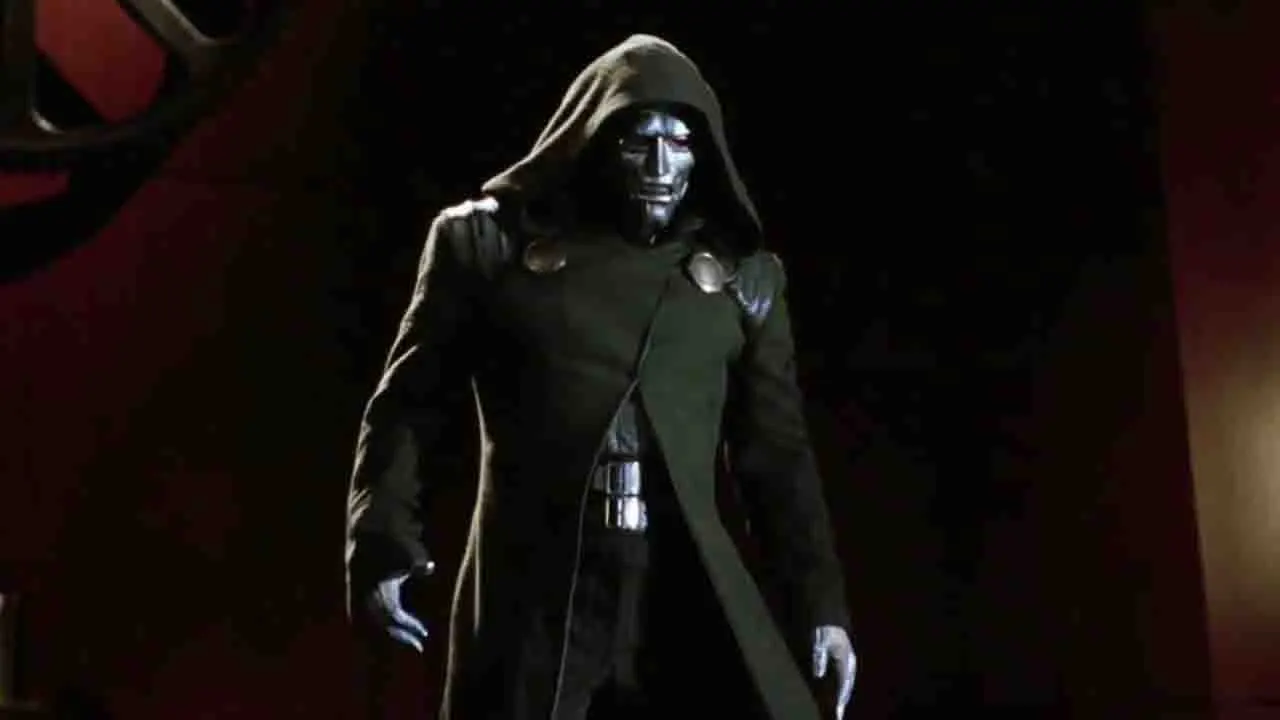 Julian McMahon como el Doctor Doom