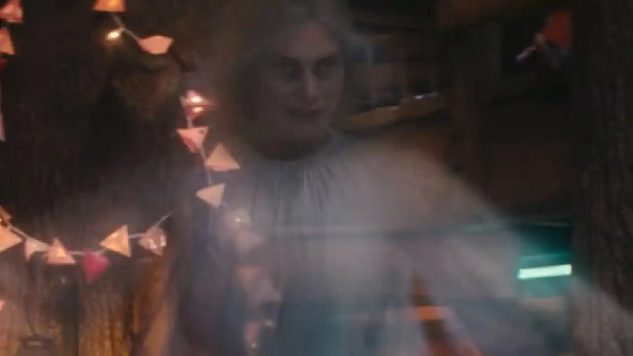 Evanora Harkness aparece en forma de fantasma en Agatha All Along.