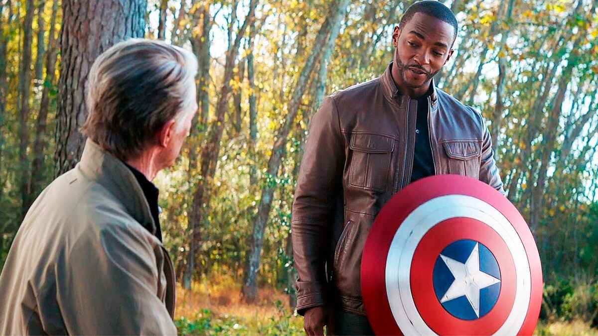 Chris Evans le reveló a Anthony Mackie cuál sería el destino de Sam