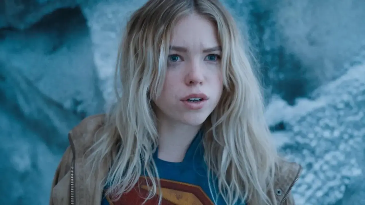 Alerta en el DCU: Supergirl podría mover su estreno y las pruebas son contundentes