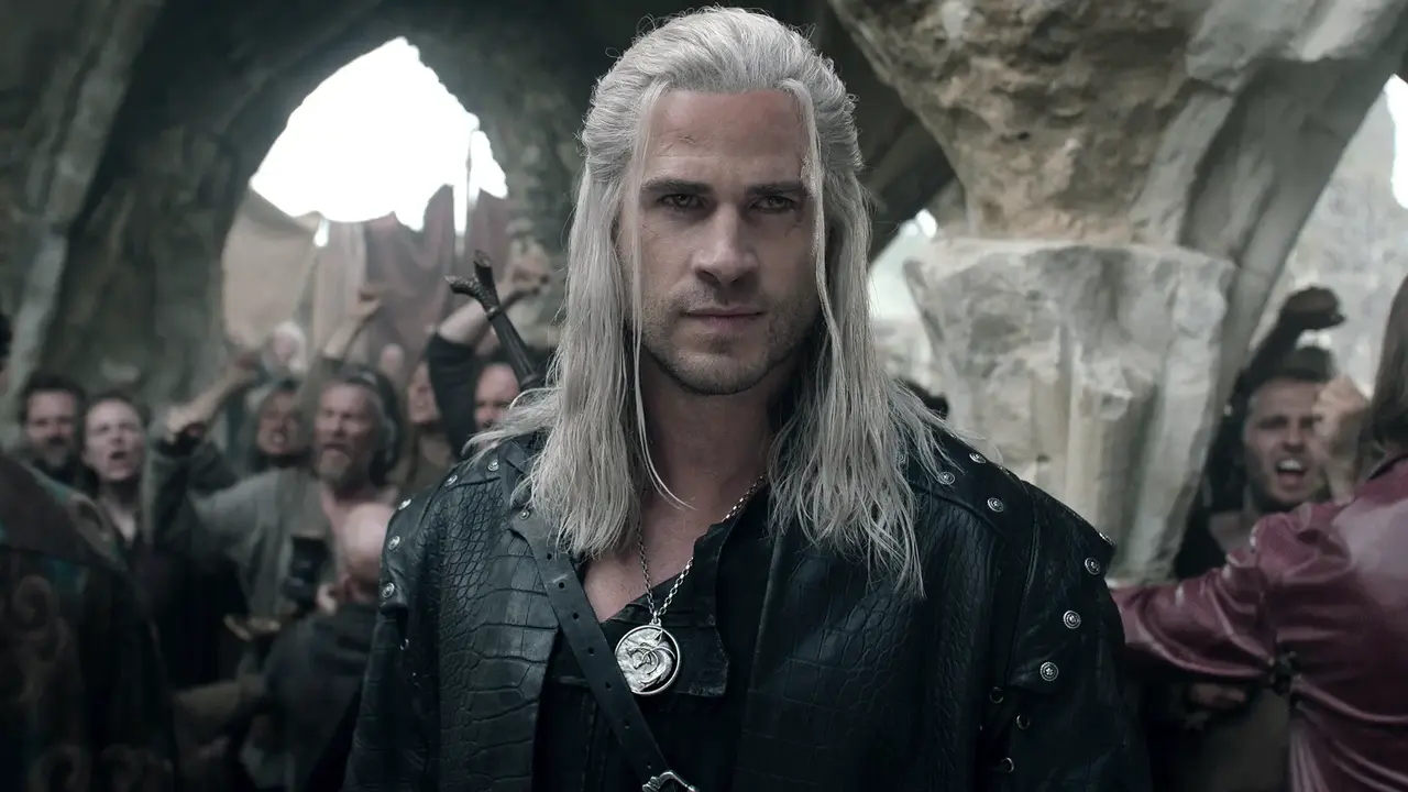 Liam Hemsworth como Geralt de Rivia en la temporada 4 de The Witcher